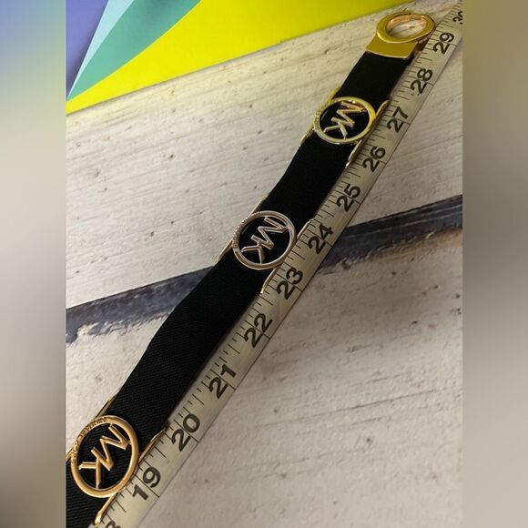 Michael Kors belt  - Picture 4 of 6